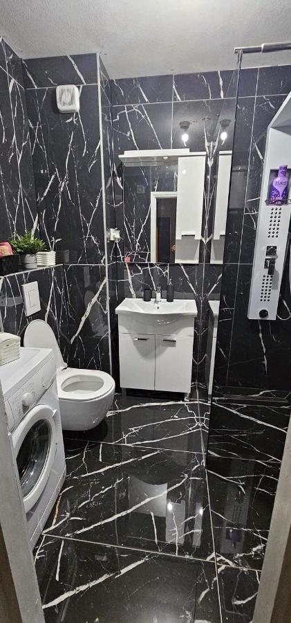 Apartament Stan Na Dan Kozarska Dubica Bosanska Dubica Zewnętrze zdjęcie