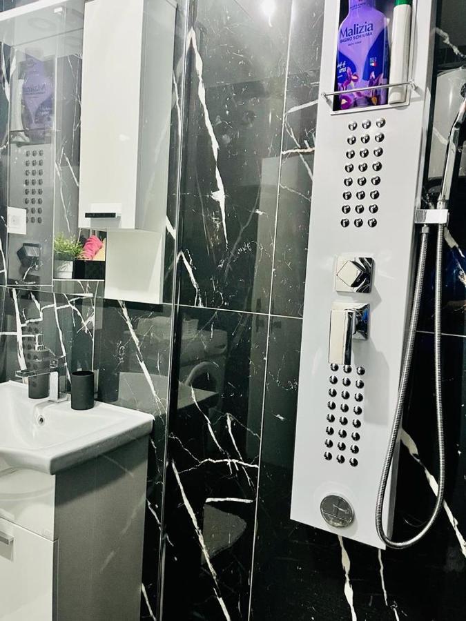 Apartament Stan Na Dan Kozarska Dubica Bosanska Dubica Zewnętrze zdjęcie