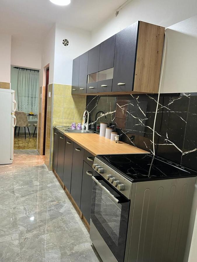 Apartament Stan Na Dan Kozarska Dubica Bosanska Dubica Zewnętrze zdjęcie